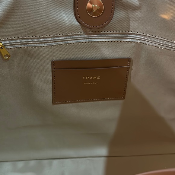 🔥🔥🔥NEW Frame Le Signature Leather Tote - Picture 14 of 15